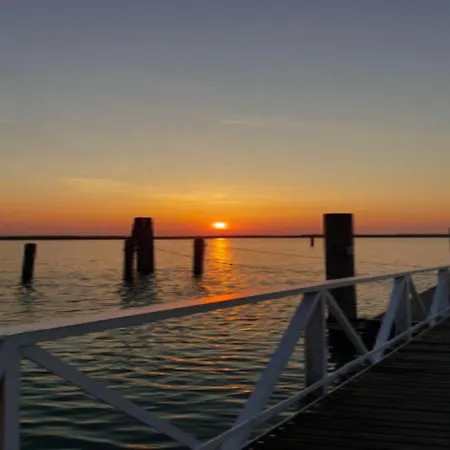 Daire Sea View Flat With Balcony And Pool Bibione