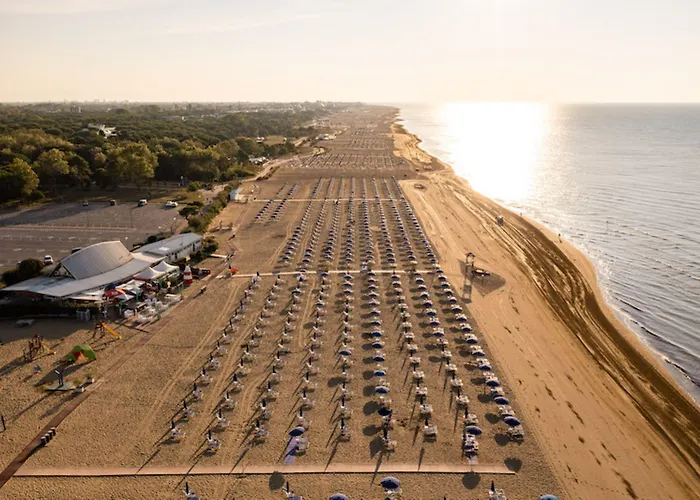 Sea View Flat With Balcony And Pool Daire *