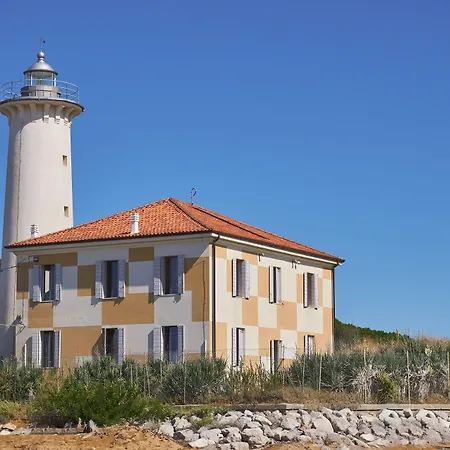 Sea View Flat With Balcony And Pool *